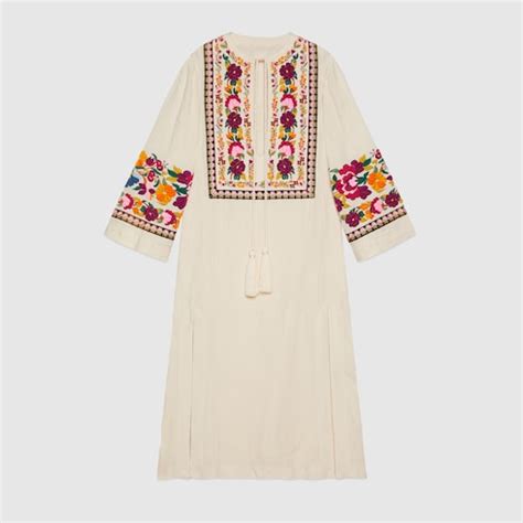 gucci floral embroidery organic linen kaftan|Floral embroidery organic linen kaftan in ivory.